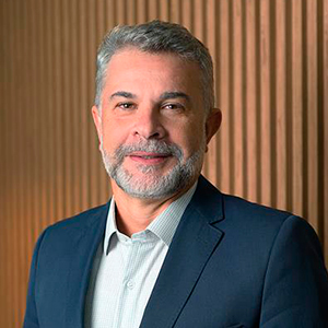Karina Stryjer Armando Quintão